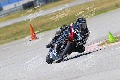 media/Apr-23-2022-Fastrack Riders (Sat) [[cb2d6ae73d]]/LEVEL 4/1PM TURN 6 OUTSIDE/